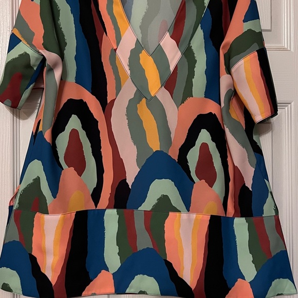 Fabulous Crosby by Mollie Burch tunic top wi to stunning colors. - Picture 2 of 5